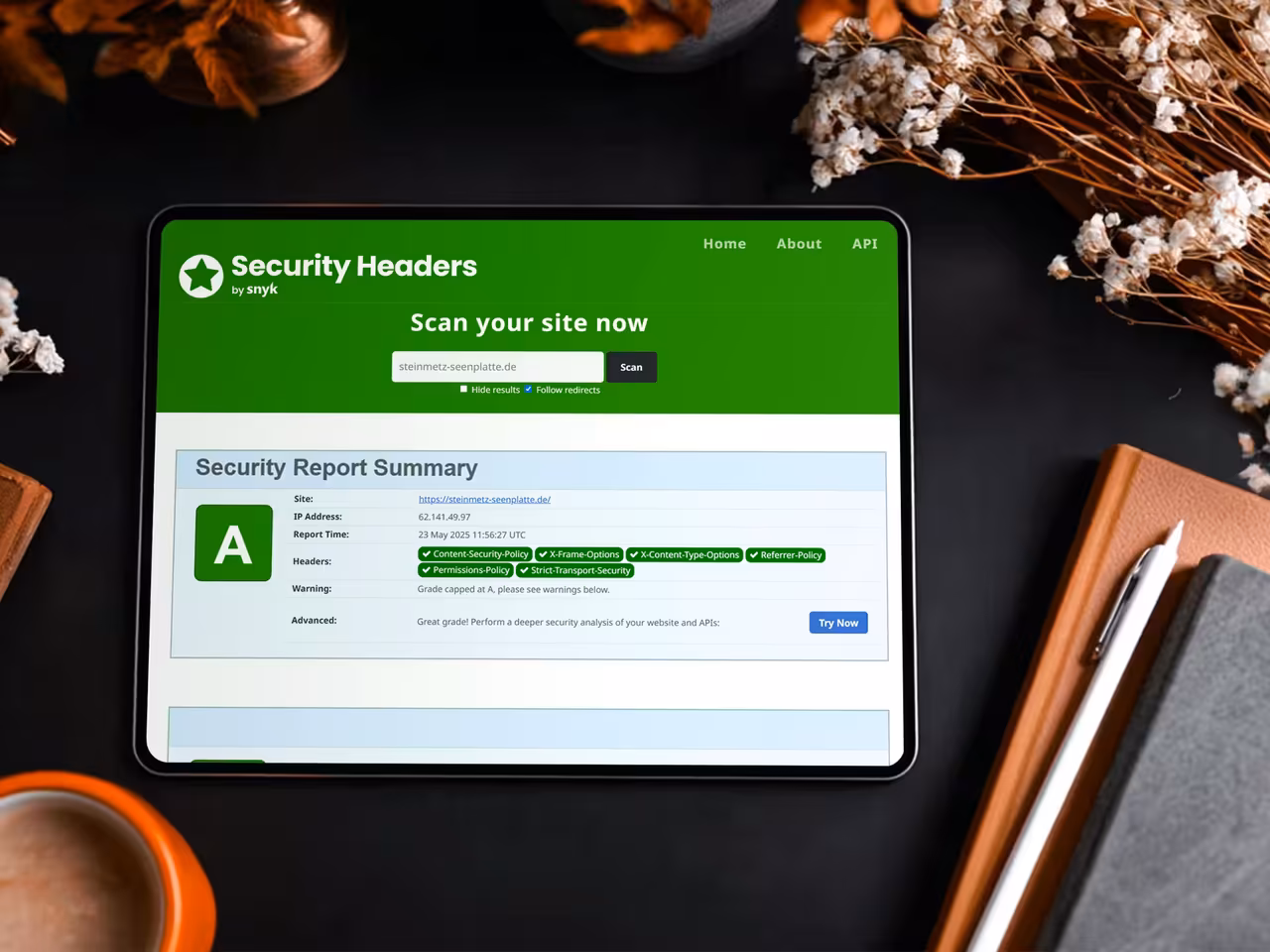 Security Headers Scan-Ergebnis für steinmetz-seenplatte.de zeigt A-Rating mit aktivierten Security-Policies wie Content-Security-Policy, X-Frame-Options und Strict-Transport-Security